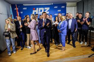 Rezultati: HDZ 61, SDP 42, DP 14, Most 11, Možemo 10