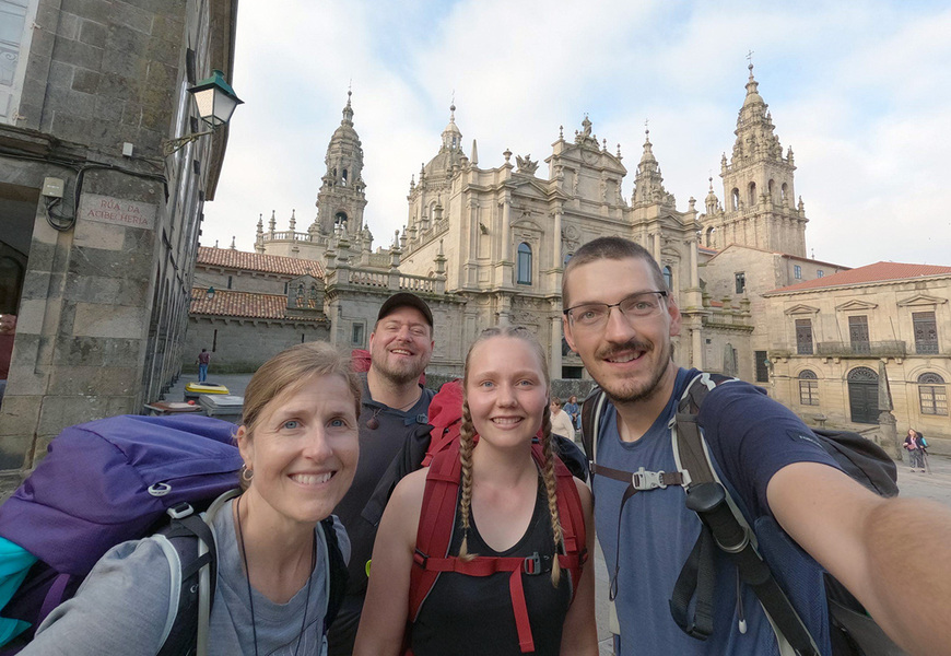 Mateo Smoković - selfie s ekipom na Camino de Santiago