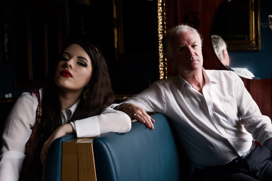 Amanda Acevedo i Mick Harvey