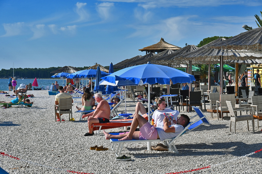 Plaža u Fažani (foto: Istarski.hr)