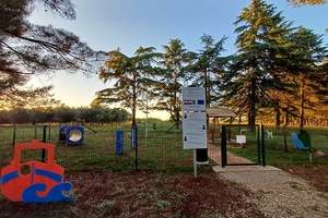 Uređen park za pse u Karpinjanu
