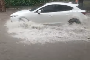 Ovo je bilo žestoko: obilan pljusak sručio se na Poluotok, u Pazinu 'zaplivali' automobili, negdje padala i tuča