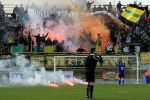 Utakmica Istra 1961 – Rijeka prekinuta zbog bakljade Demona