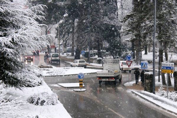 Prema podacima DHMZ u 10 sati u Pazinu je izmjereno -60°C