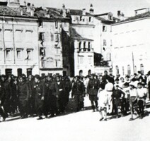 Ulazak bataljuna Pino Budicin u Rovinj