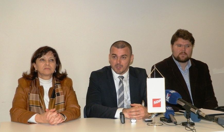 Vera Radolović, Danijel Ferić i Peđa Grbin