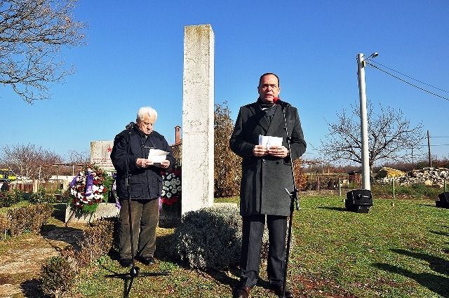 Gradonačelnik Vodnjana Klaudio Vitasović zahvalio se svima koji svake godine odaju počast i poštovanje svim žrtvama zločin